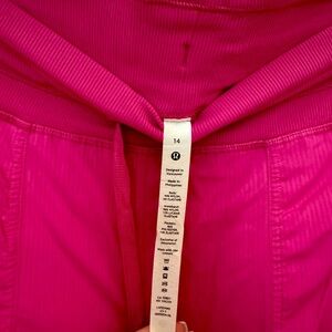Lululemon Dance Studio Mid-Rise Jogger
Full Length, 14